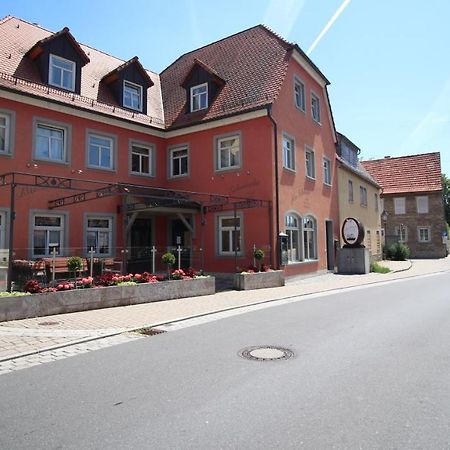Aparthotel Alte Schmiede Деттельбах Екстер'єр фото